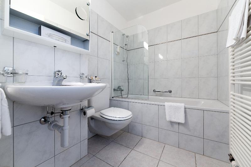 غرفة قياسية سرير كينج, Hilton Garden Inn Tulsa South