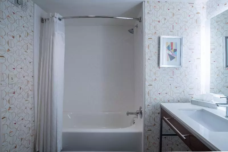 キングサイズベッドのスタンダードルーム, Holiday Inn Atlanta/roswell, An Ihg