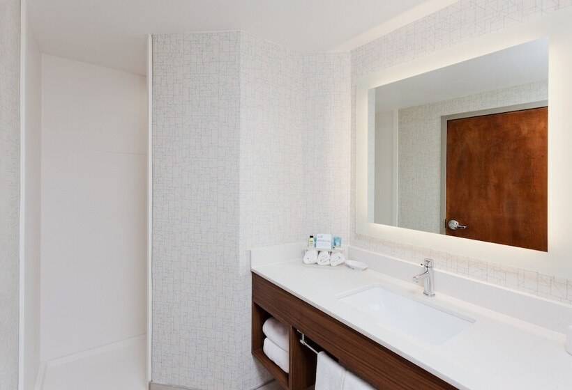 Люкс, Holiday Inn Express Hotel & Suites Montgomery Boyd Cooper Parkway, An Ihg