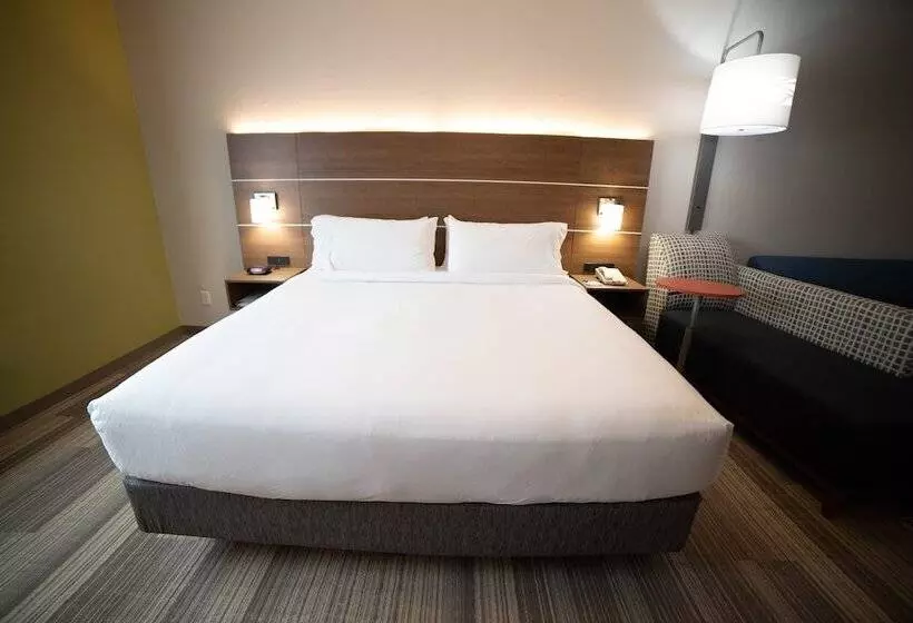 身障者適用スイートルーム, Holiday Inn Express Hotel And Suites South Padre Island, An Ihg