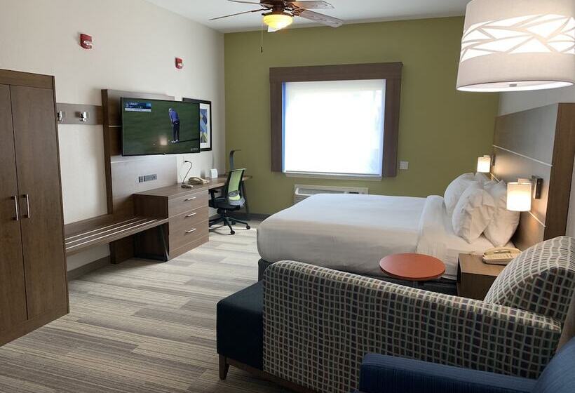 סוויטה מותאמת לאדם עם מוגבלויות, Holiday Inn Express Hotel And Suites South Padre Island, An Ihg