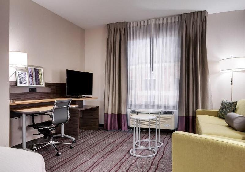 带大床的标准间, Holiday Inn Express San Clemente N – Beach Area, An Ihg