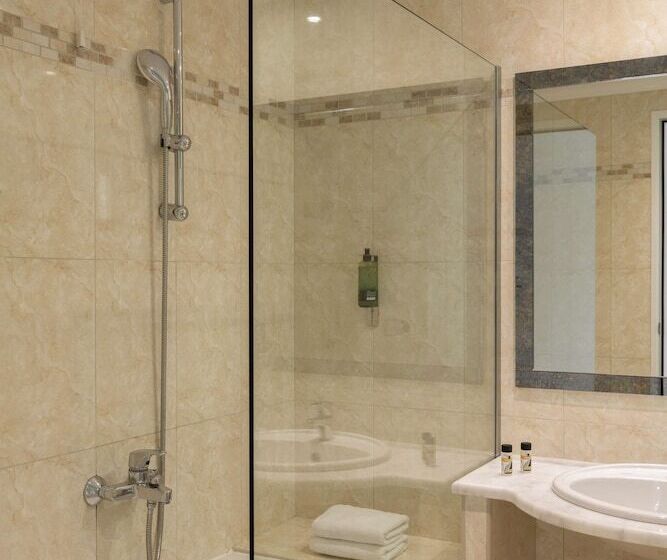 غرفة سوبيريور مطلّة علي البحر, Paralos Irini Mare