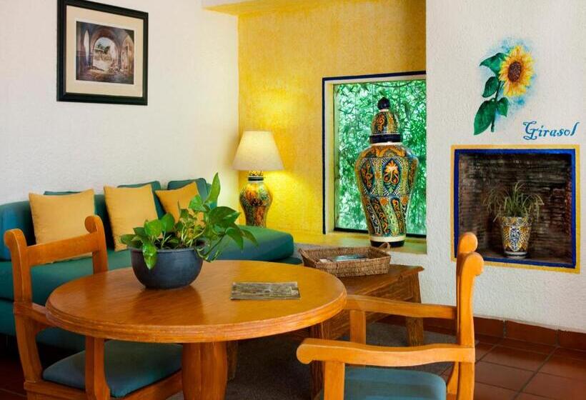 小型套房, Racquet Cuernavaca