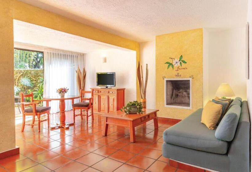 小型套房, Racquet Cuernavaca