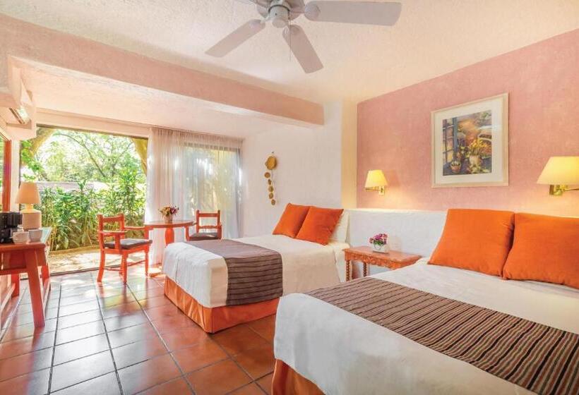 带2个双人床的标准工作室, Racquet Cuernavaca