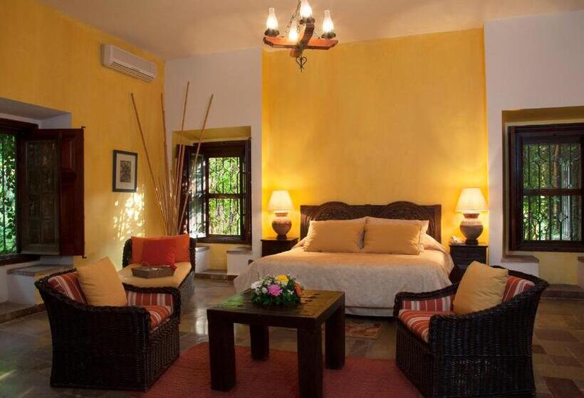 总统套房, Racquet Cuernavaca