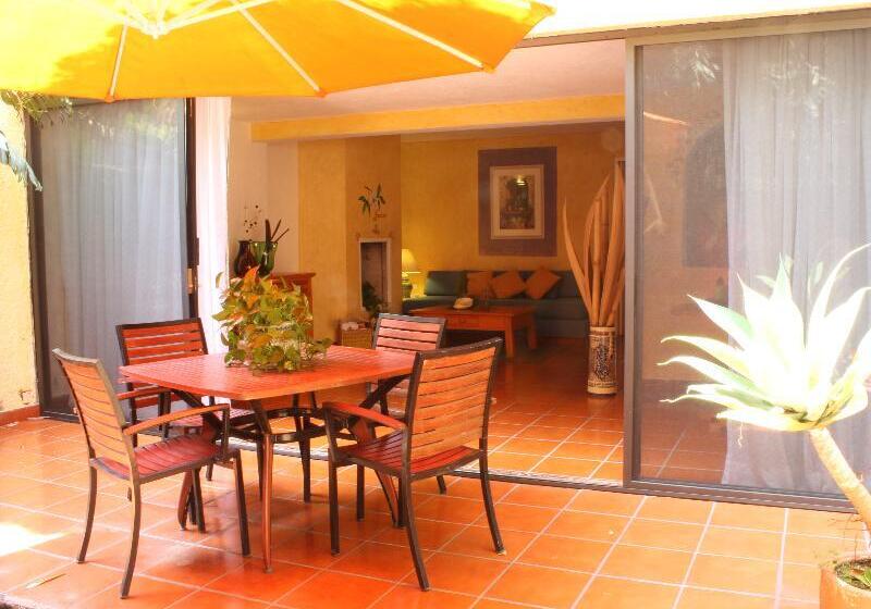 小型套房, Racquet Cuernavaca