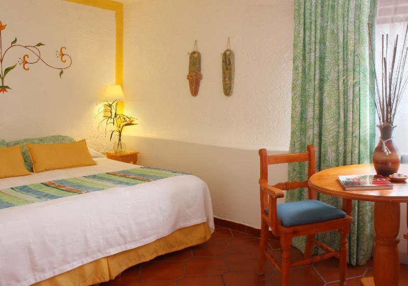 小型套房, Racquet Cuernavaca