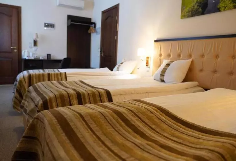 エコノミートリプルルーム, Romantic Boutique Hotel & Spa