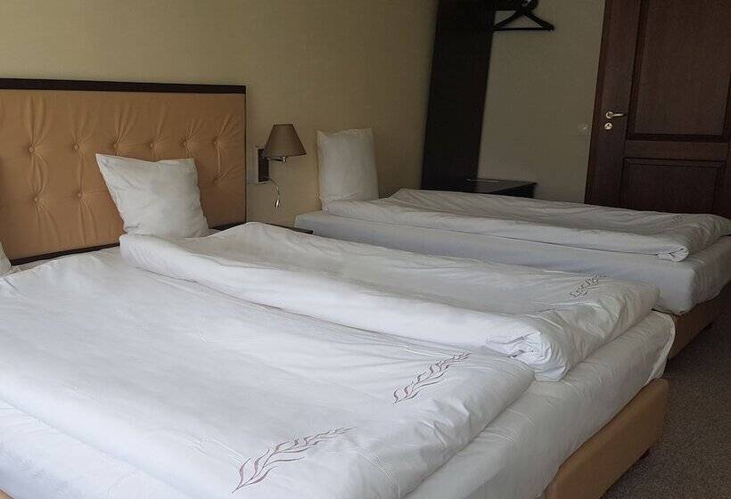 Economy Triple Room, Romantic Boutique Hotel & Spa