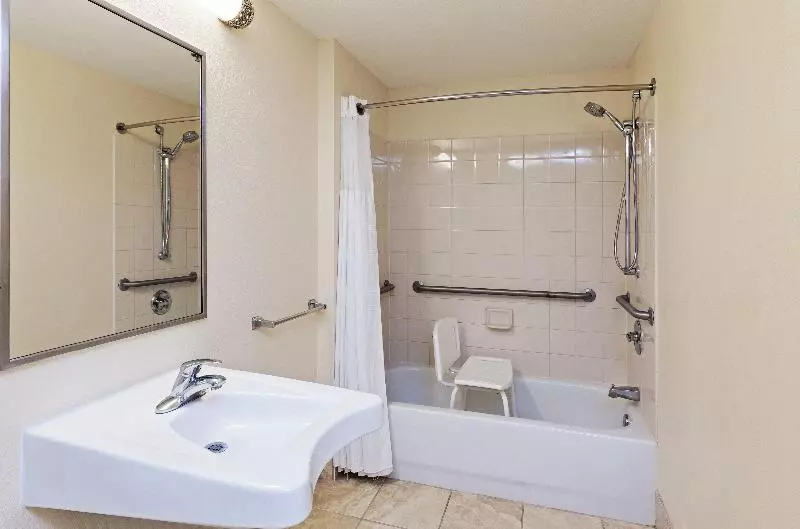 キングサイズベッドのスイートルーム, Staybridge Suites San Antonio Downtown Convention Center, An Ihg