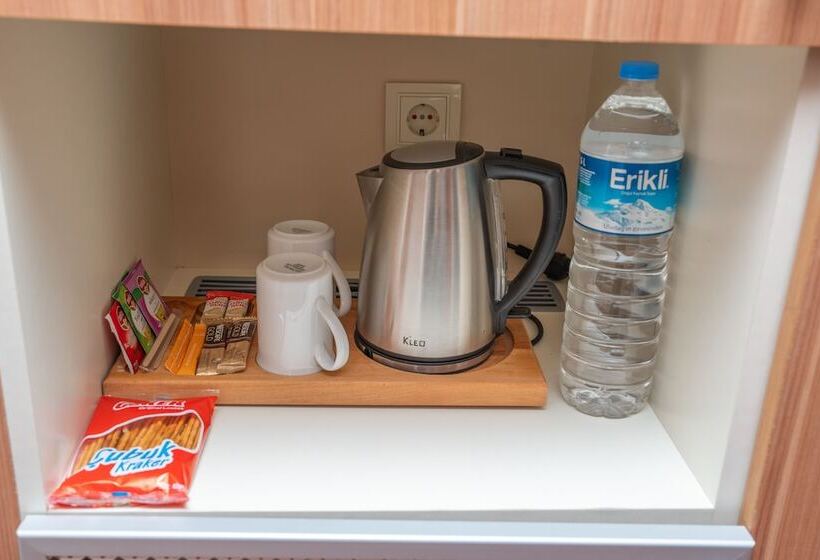 غرفة قياسية مزوَّدة بجاكوزي, Sundia by Liberty Suncity