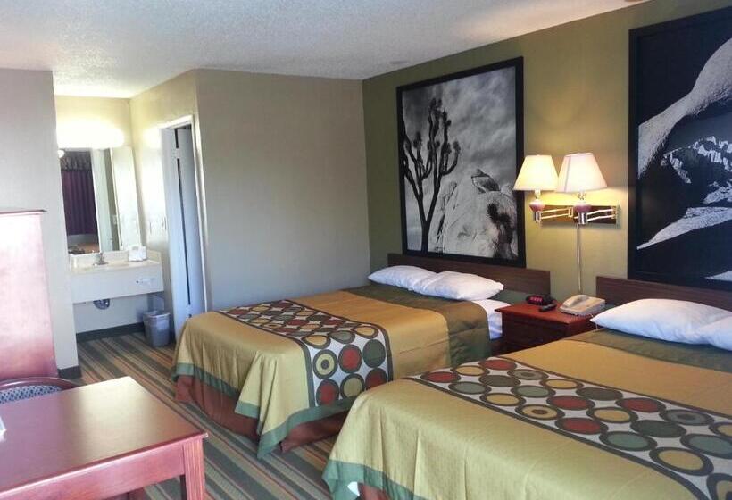Номер Стандарт 2 Двуспальные Кровати, Super 8 By Wyndham Ridgecrest