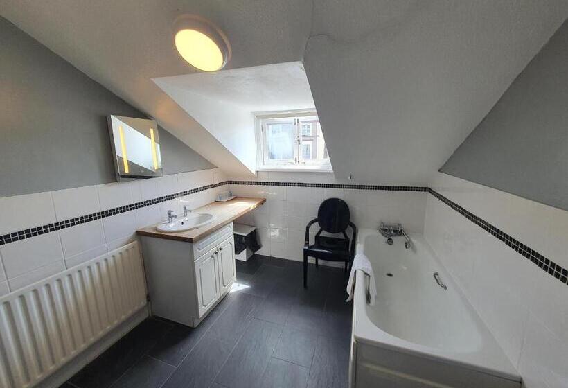 חדר סטנדרט לשלושה, The Post House, Llandudno