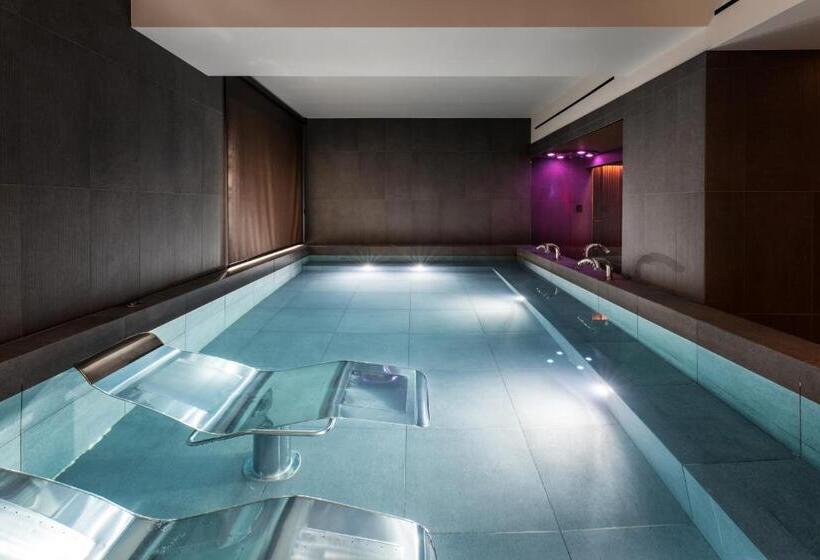 اتاق لوکس, Eurostars Aliados