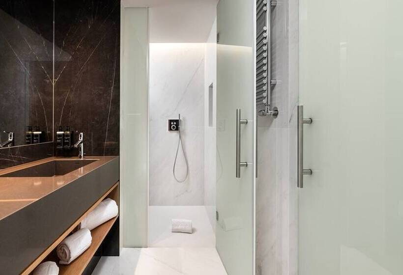 اتاق لوکس, Eurostars Aliados