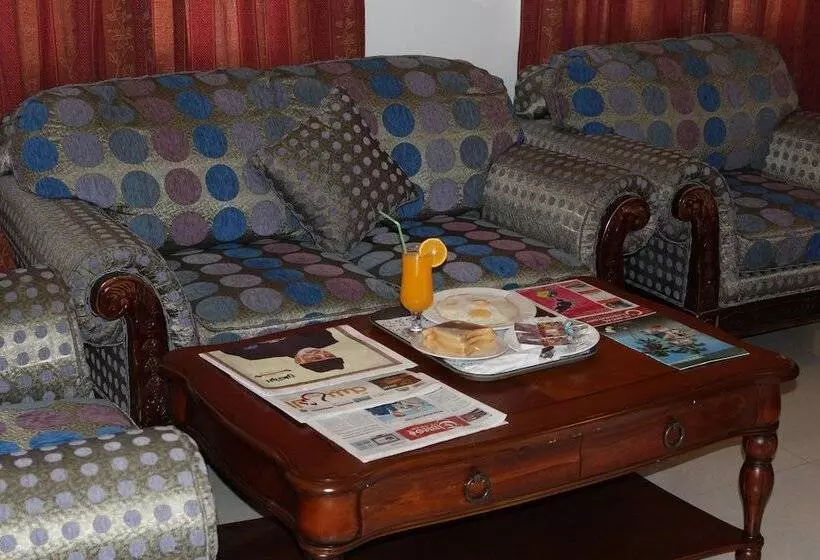 اتاق لوکس, Al Jabal