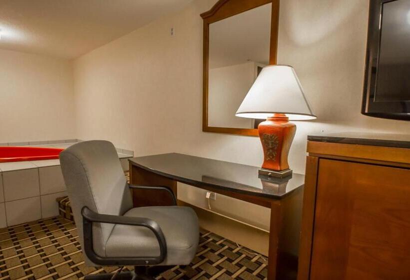 Номер Стандарт 2 Двуспальные Кровати, Americas Best Value Inn Torrington Ct