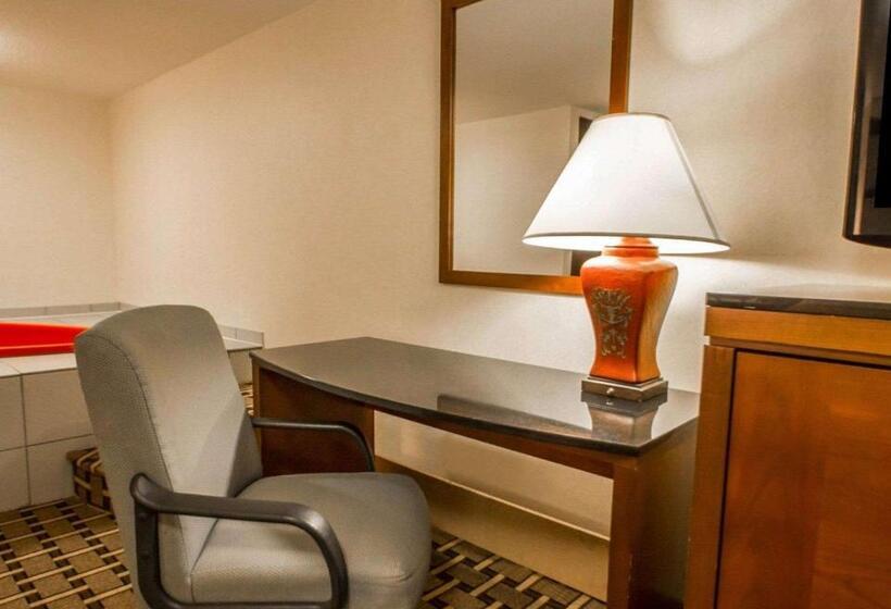 غرفة قياسية سرير كينج, Americas Best Value Inn Torrington Ct