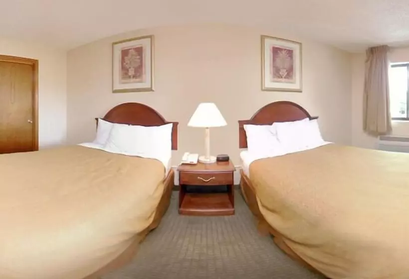 ２ダブルベッドのスタンダードルーム, Americas Best Value Inn Torrington Ct