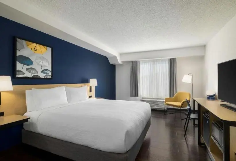 キングサイズベッドのスタンダードルーム, City Express by Marriott Washington, DC Northeast