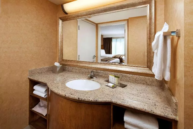 سوییت, Doubletree Suites By Hilton Anaheim Rsrt Conv Cntr