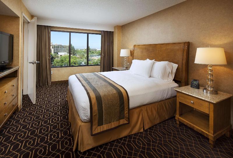 Büyük Çift Kişilik Yataklı Süit, Doubletree Suites By Hilton Anaheim Rsrt   Conv Cntr