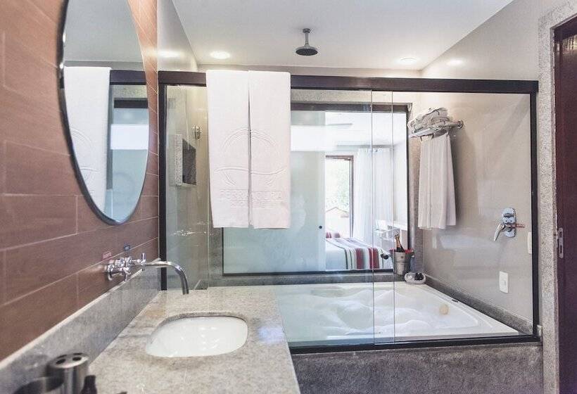 스위트, Ferradura Resort