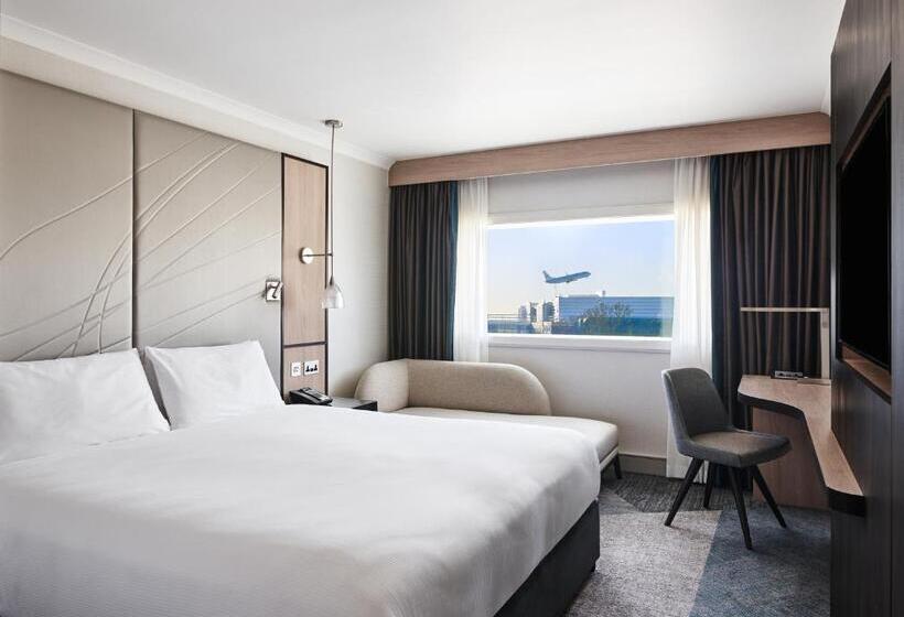 Стандартный Номер Кровать Кинг, Hyatt Place London Heathrow Airport