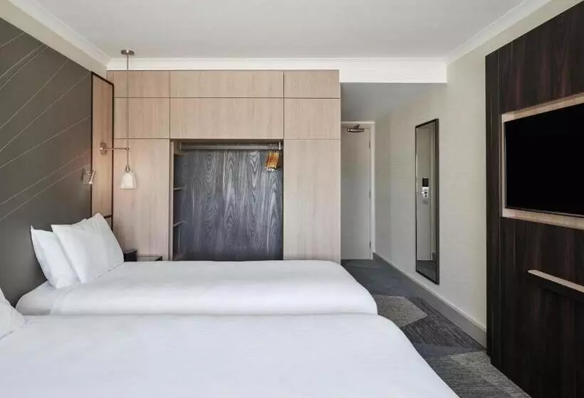 上層階スタンダードルーム, Hyatt Place London Heathrow Airport