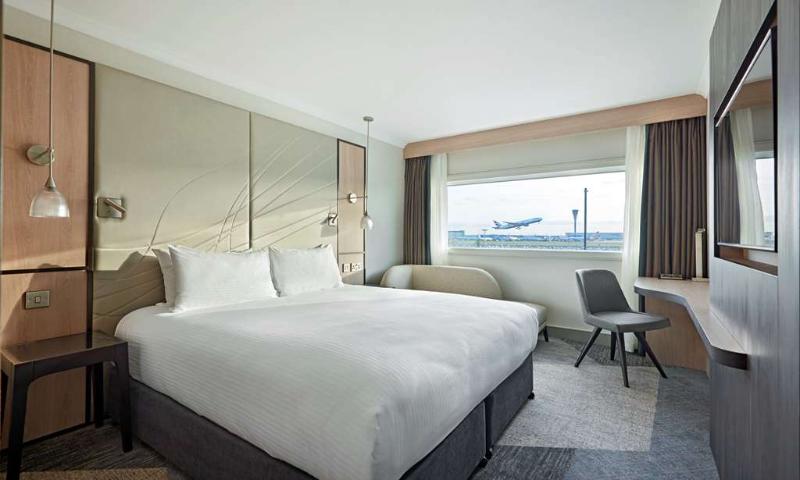 Номер Стандарт, Hyatt Place London Heathrow Airport