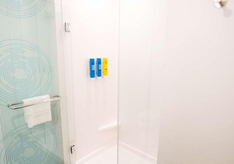 Номер Стандарт, Hyatt Place London Heathrow Airport