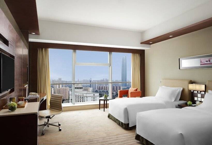 デラックスルーム, New World Wuhan