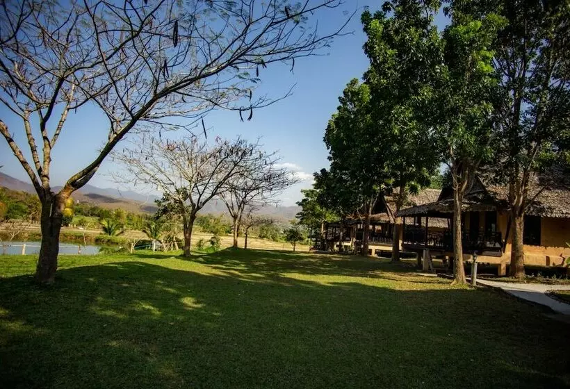 ویلای لوکس 1 خوابه, Phu Pai Art Resort