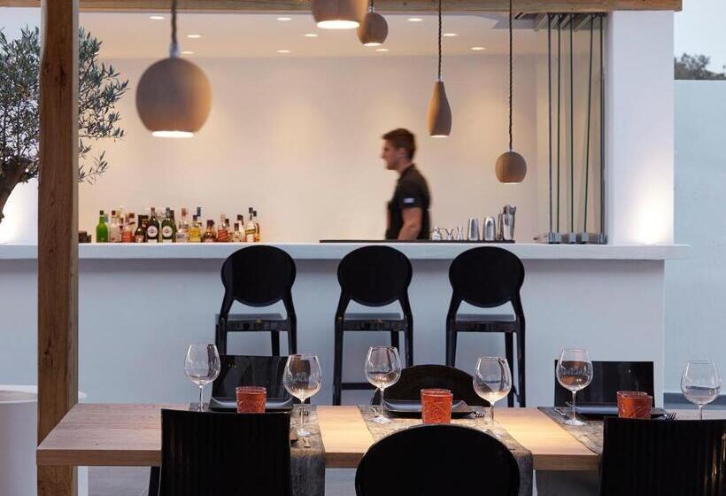 اتاق استاندارد با بالکن, Kalisti Hotel & Suites