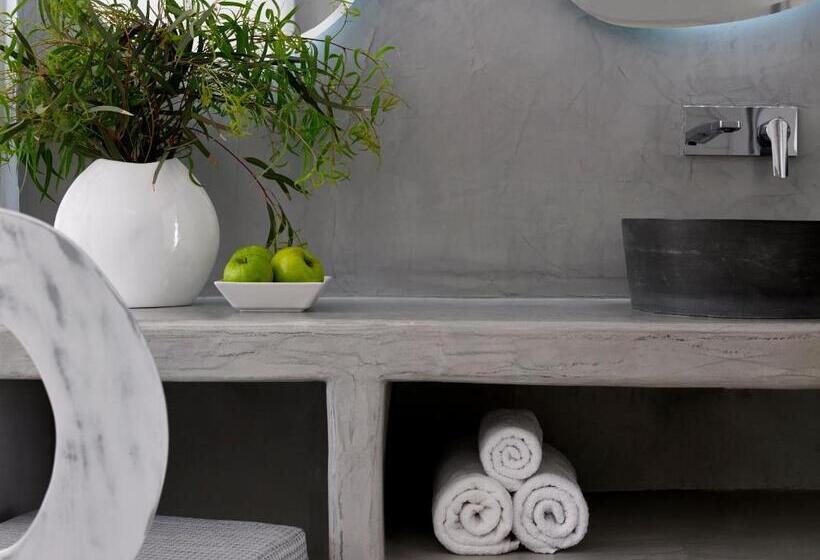 اتاق لوکس با بالکن, Kalisti Hotel & Suites