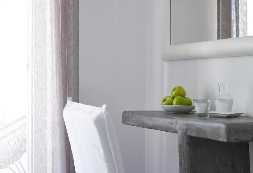 سوئیت رویال, Kalisti Hotel & Suites