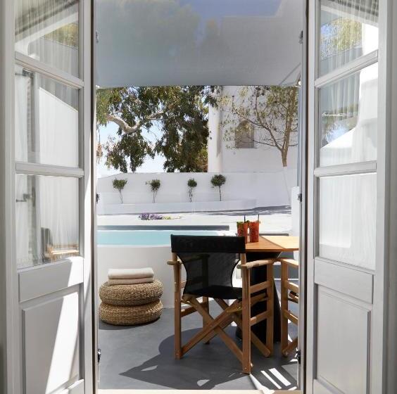 سوییت با چشم‌انداز باغ, Kalisti Hotel & Suites