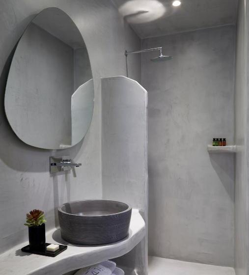 سوییت با چشم‌انداز باغ, Kalisti Hotel & Suites