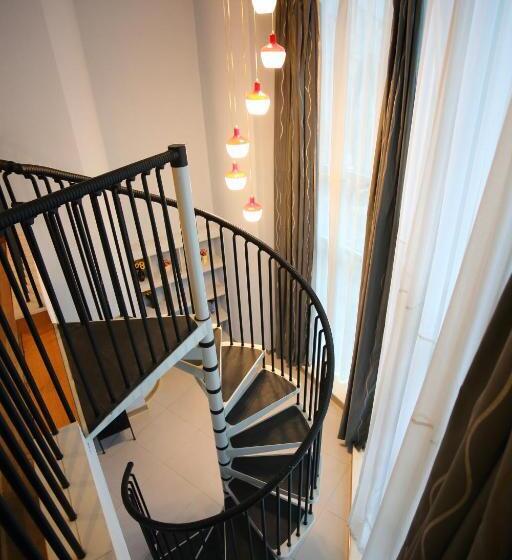 Delüks Üç Kişilik Oda, Landscape Fashion Hotel Guangzhou East Station