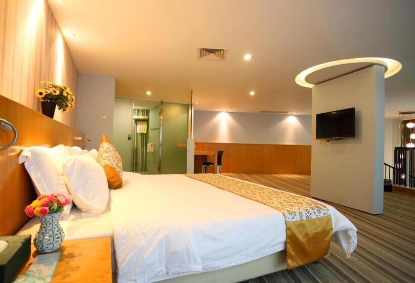 Delüks Üç Kişilik Oda, Landscape Fashion Hotel Guangzhou East Station