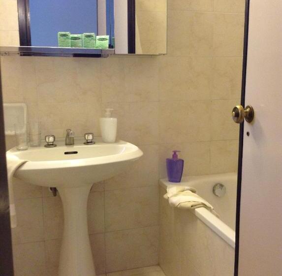 דירת שלושה חדרים, Residenze Garden