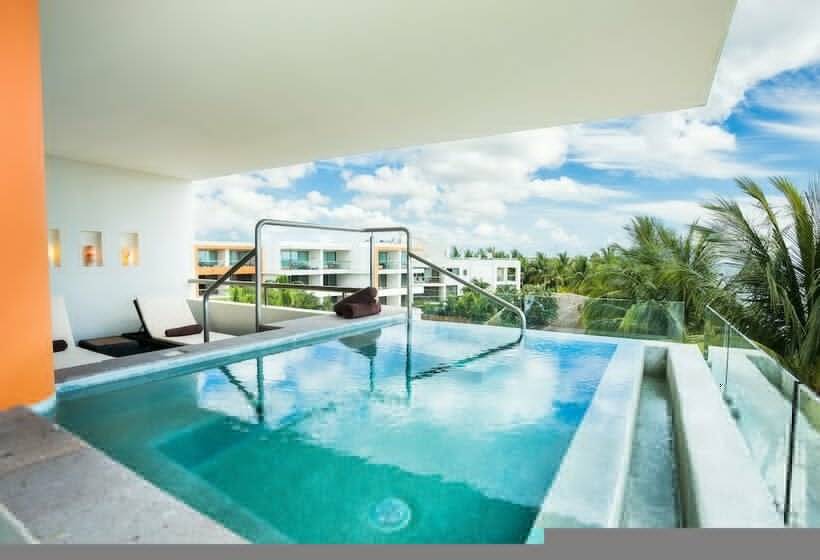 Apartament Junior Suite Club z widokiem na basen, Secrets Aura Cozumel   Adults Only