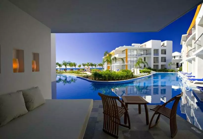 オーシャンビュージュニアスイート, Secrets Aura Cozumel   Adults Only