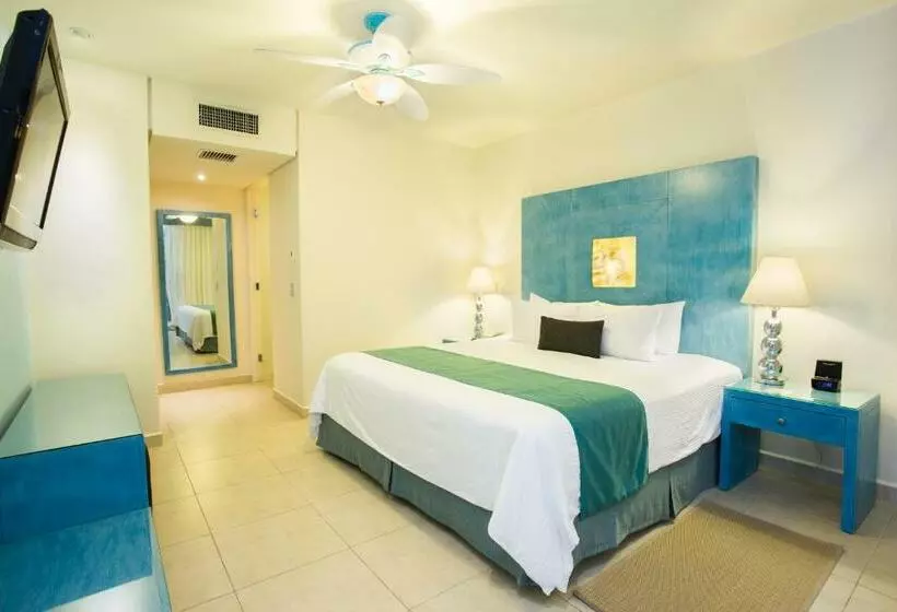 オーシャンビュージュニアスイート, Secrets Aura Cozumel   Adults Only
