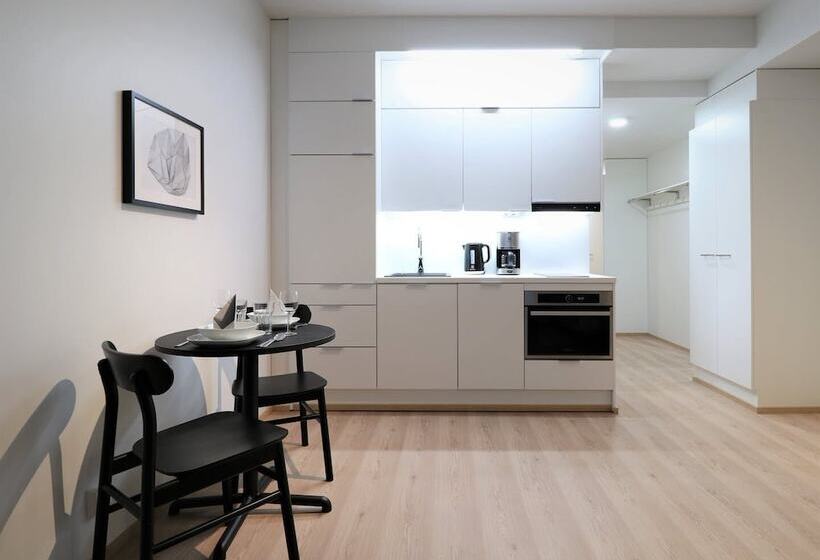 Escritório Estándar, Forenom Aparthotel Tampere Kaleva