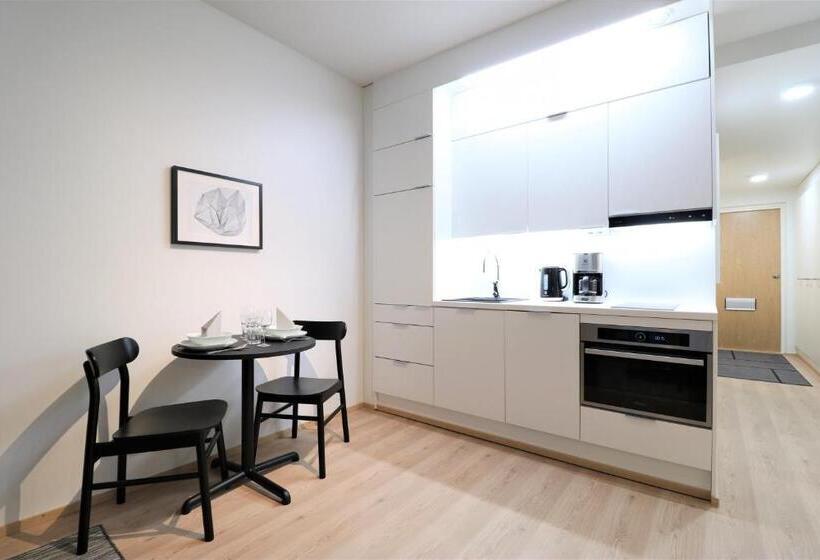 Escritório Estándar, Forenom Aparthotel Tampere Kaleva