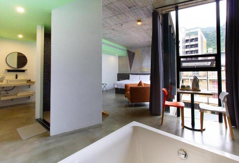 اتاق لوکس, Yz Spa House