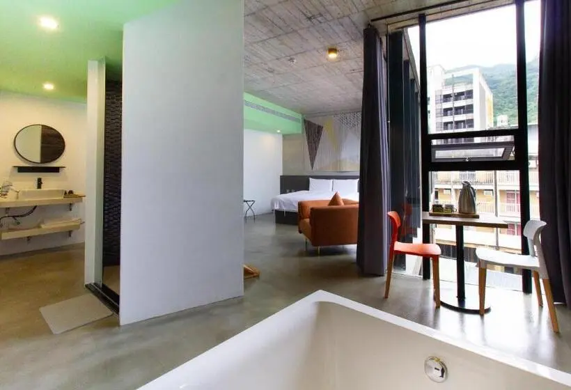 اتاق لوکس, Yz Spa House